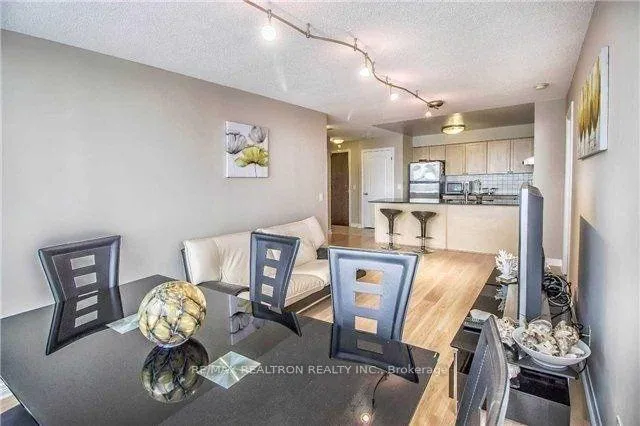 Photo 8 of Unit 1104, 15 North Park Road, Vaughan, Beverley Glen — HOMEH