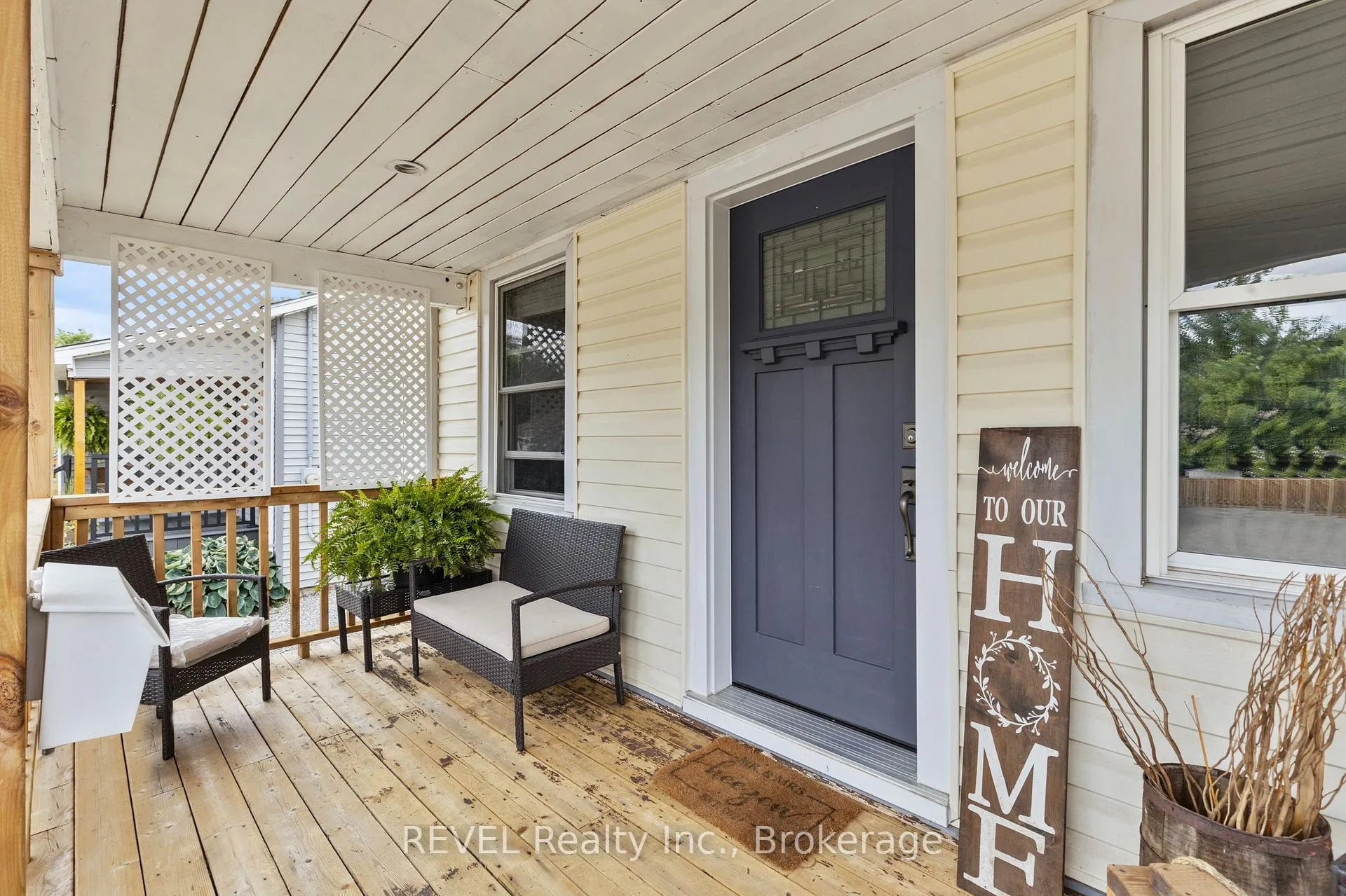 Photo 3 of 45 Mcghie Street, St. Catharines, Downtown — HOMEH