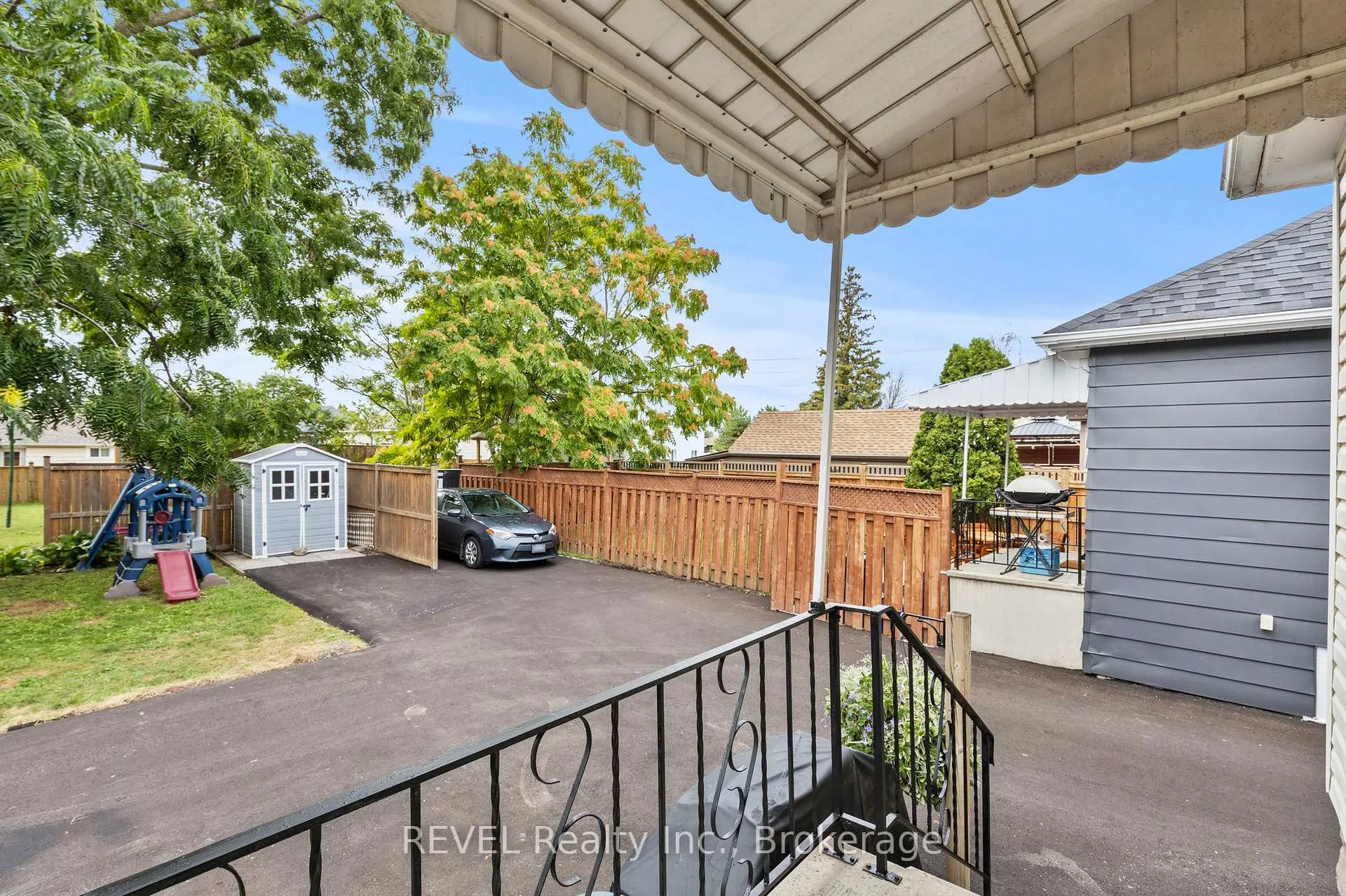 Photo 18 of 45 Mcghie Street, St. Catharines, Downtown — HOMEH