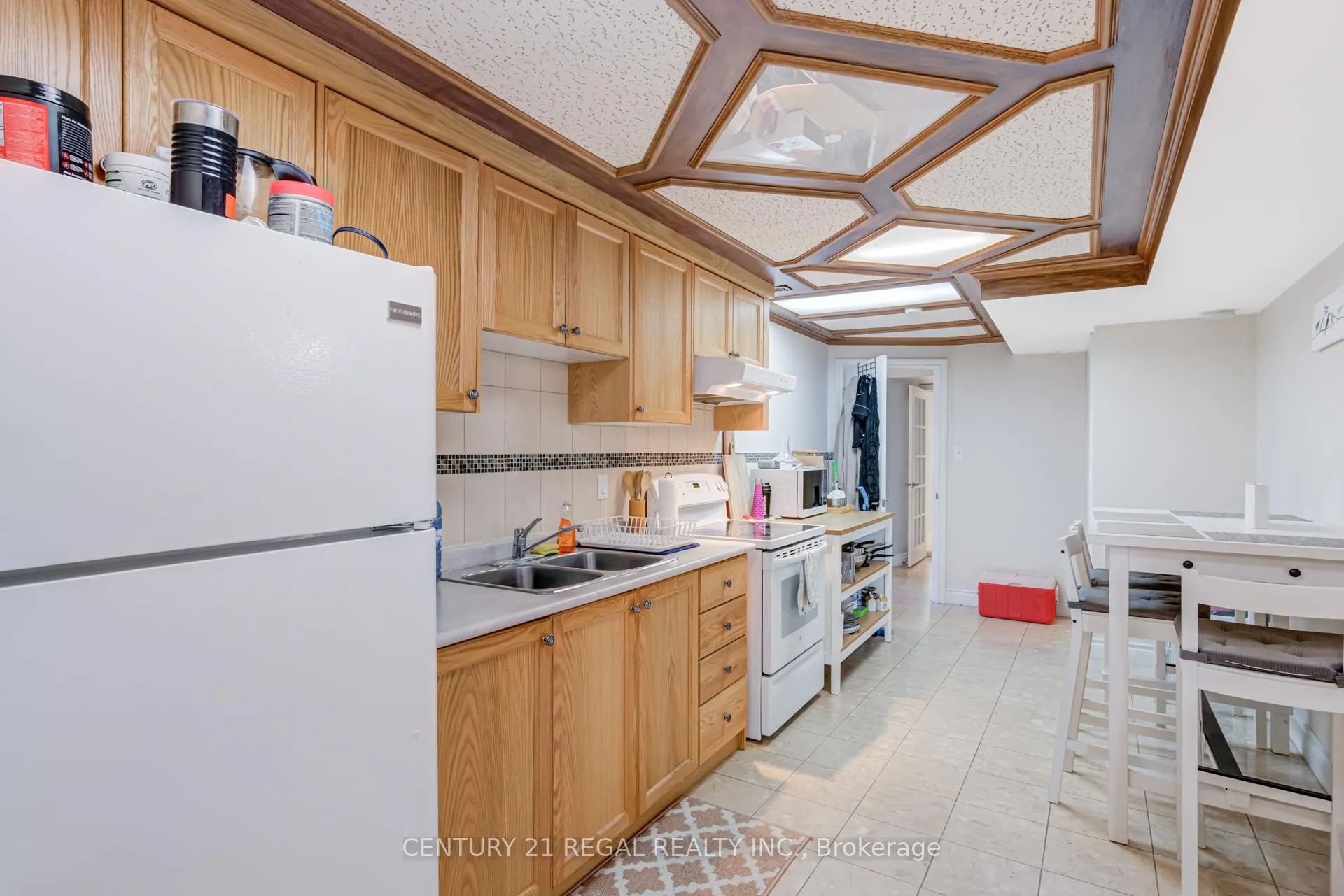 Photo 28 of 52 Ranee Avenue, Toronto, Englemount-Lawrence — HOMEH