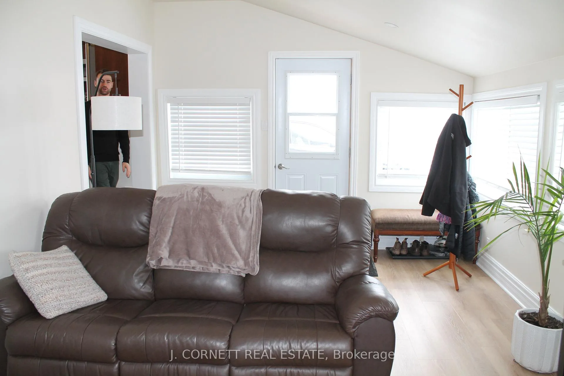 Photo 13 of 1120 Larin Avenue, Cornwall — HOMEH