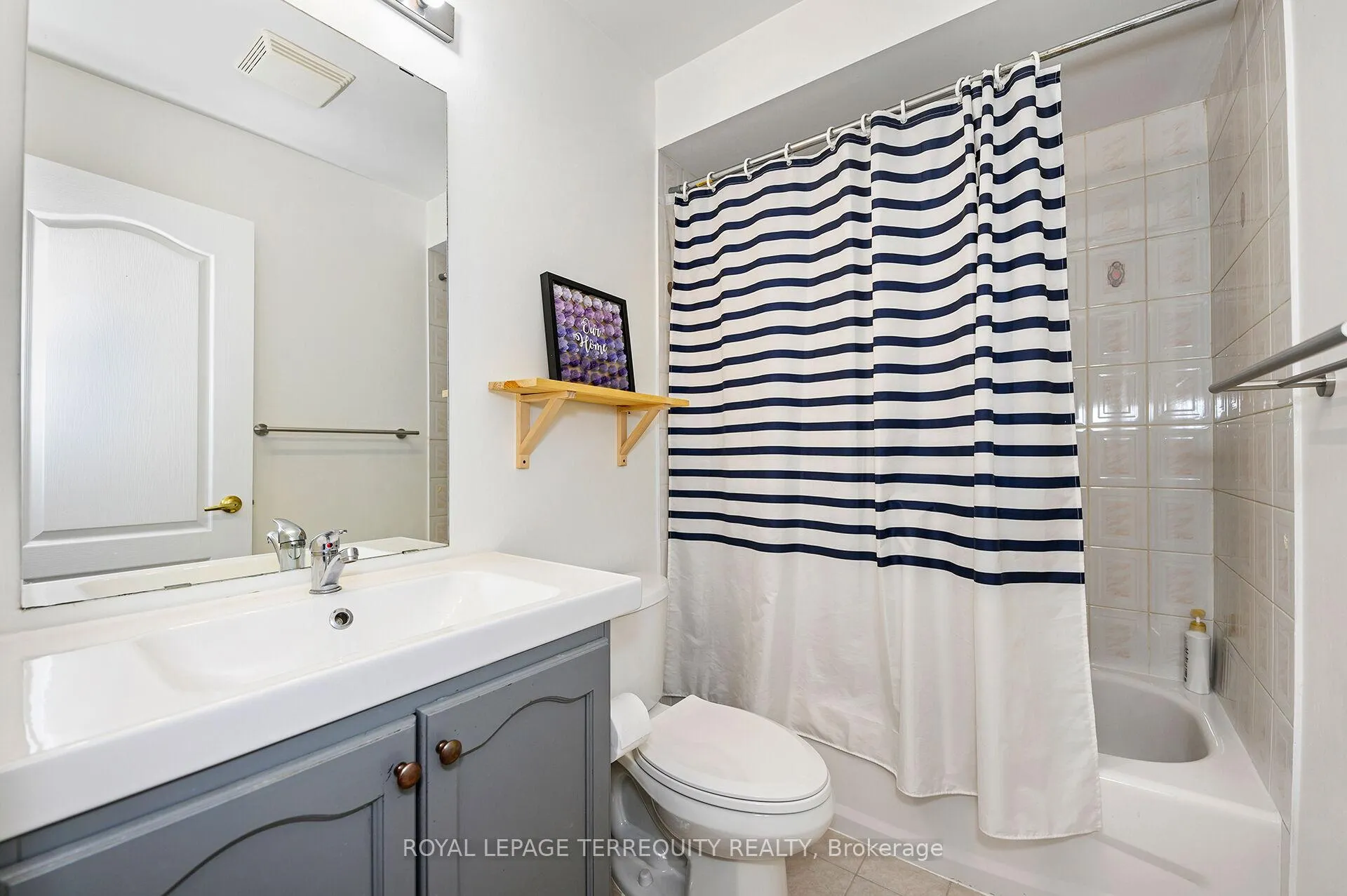 Photo 14 of 82 Timberwolf Crescent, Vaughan, Vellore Village — HOMEH