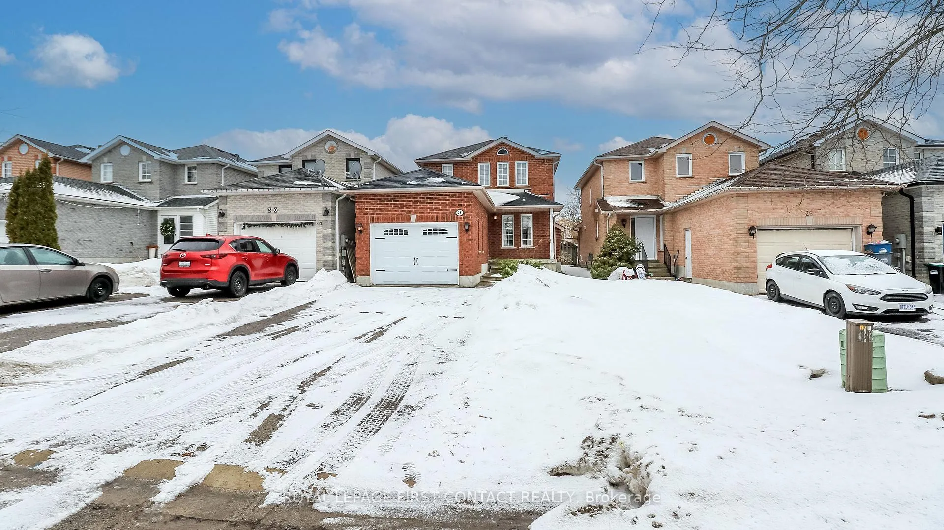 Photo 2 of 28 Violet Street, Barrie, Holly — HOMEH