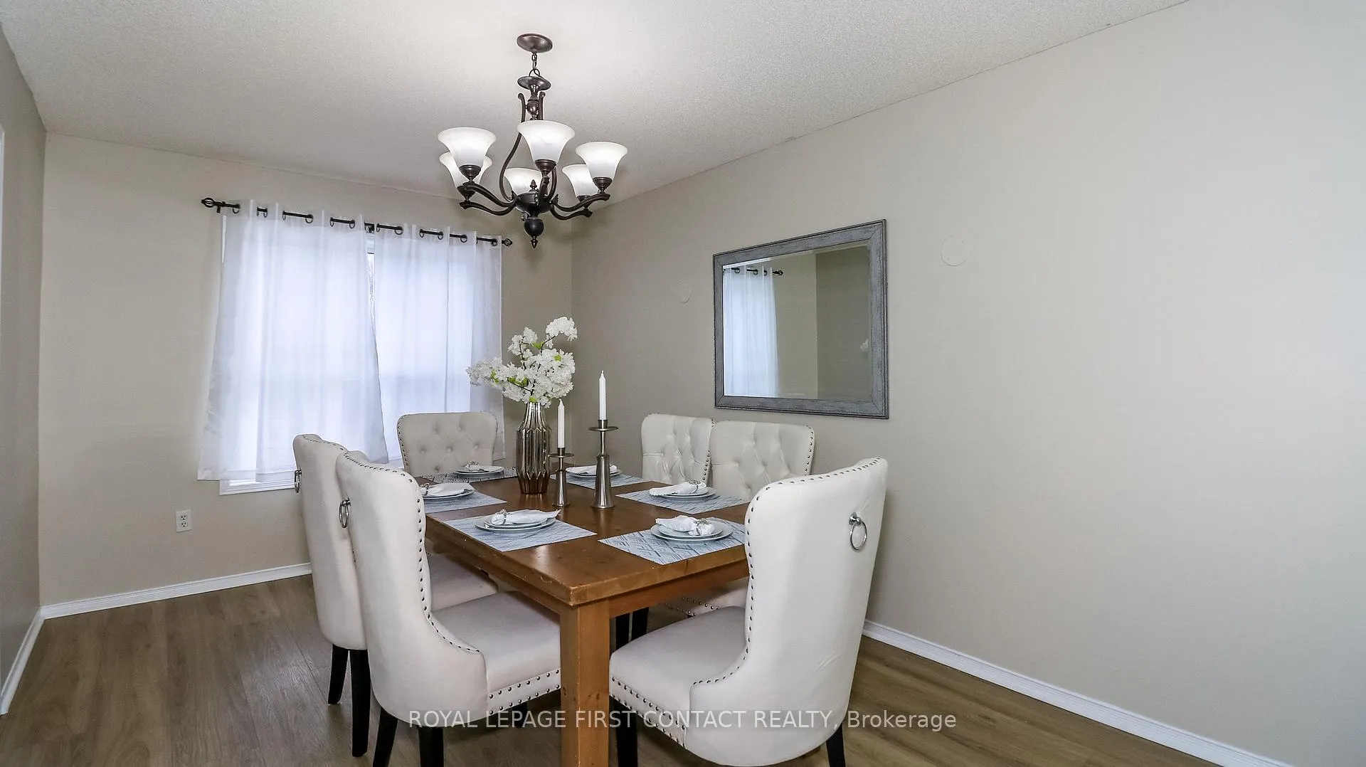 Photo 15 of 28 Violet Street, Barrie, Holly — HOMEH