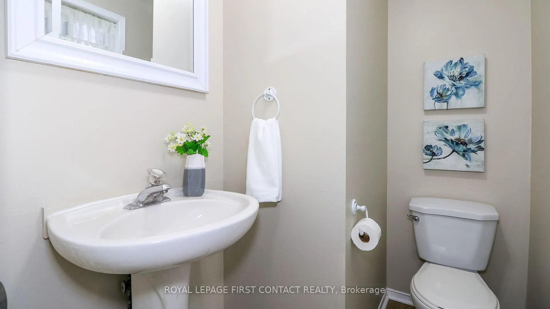 Photo 17 of 28 Violet Street, Barrie, Holly — HOMEH