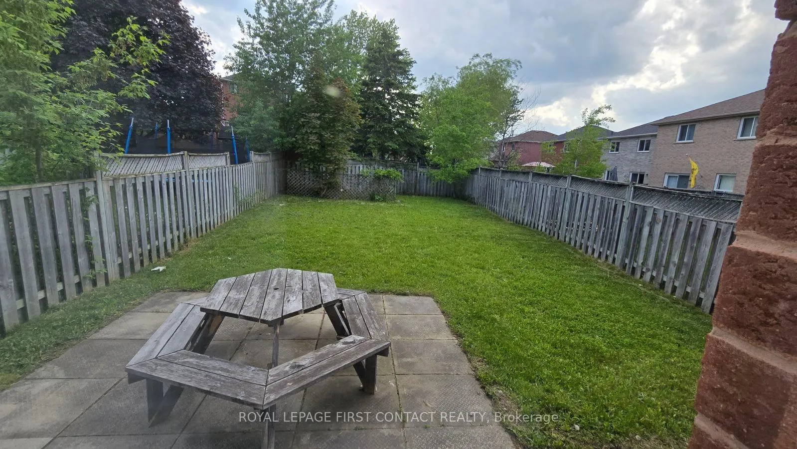 Photo 43 of 28 Violet Street, Barrie, Holly — HOMEH