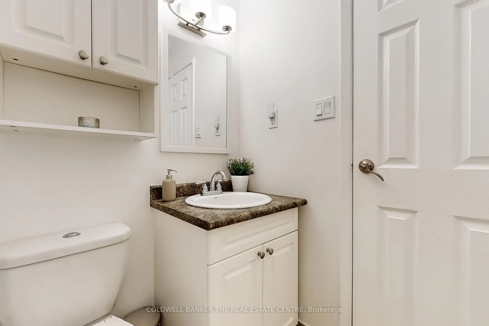 Photo 20 of Unit 195, 195 Milestone Crescent, Aurora, Aurora Village — HOMEH