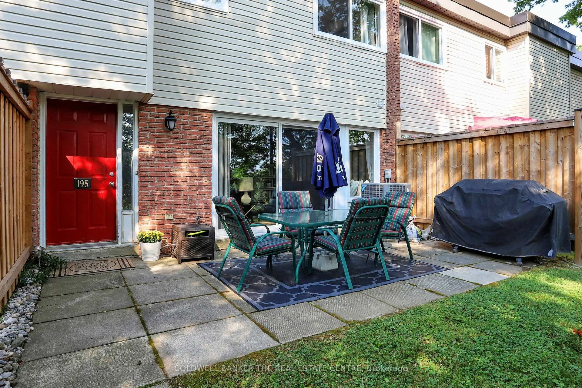 Photo 27 of Unit 195, 195 Milestone Crescent, Aurora, Aurora Village — HOMEH