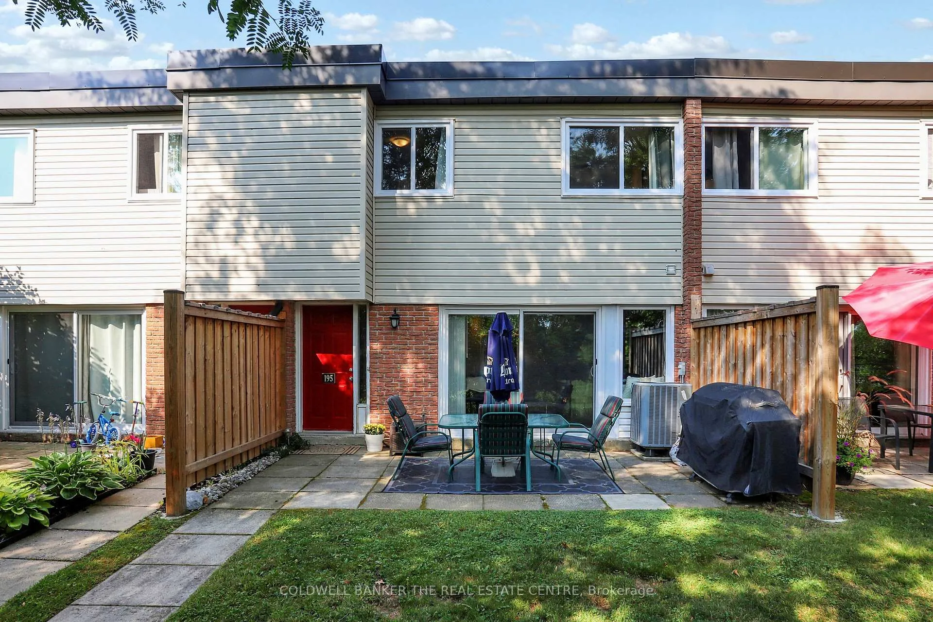 Photo 28 of Unit 195, 195 Milestone Crescent, Aurora, Aurora Village — HOMEH