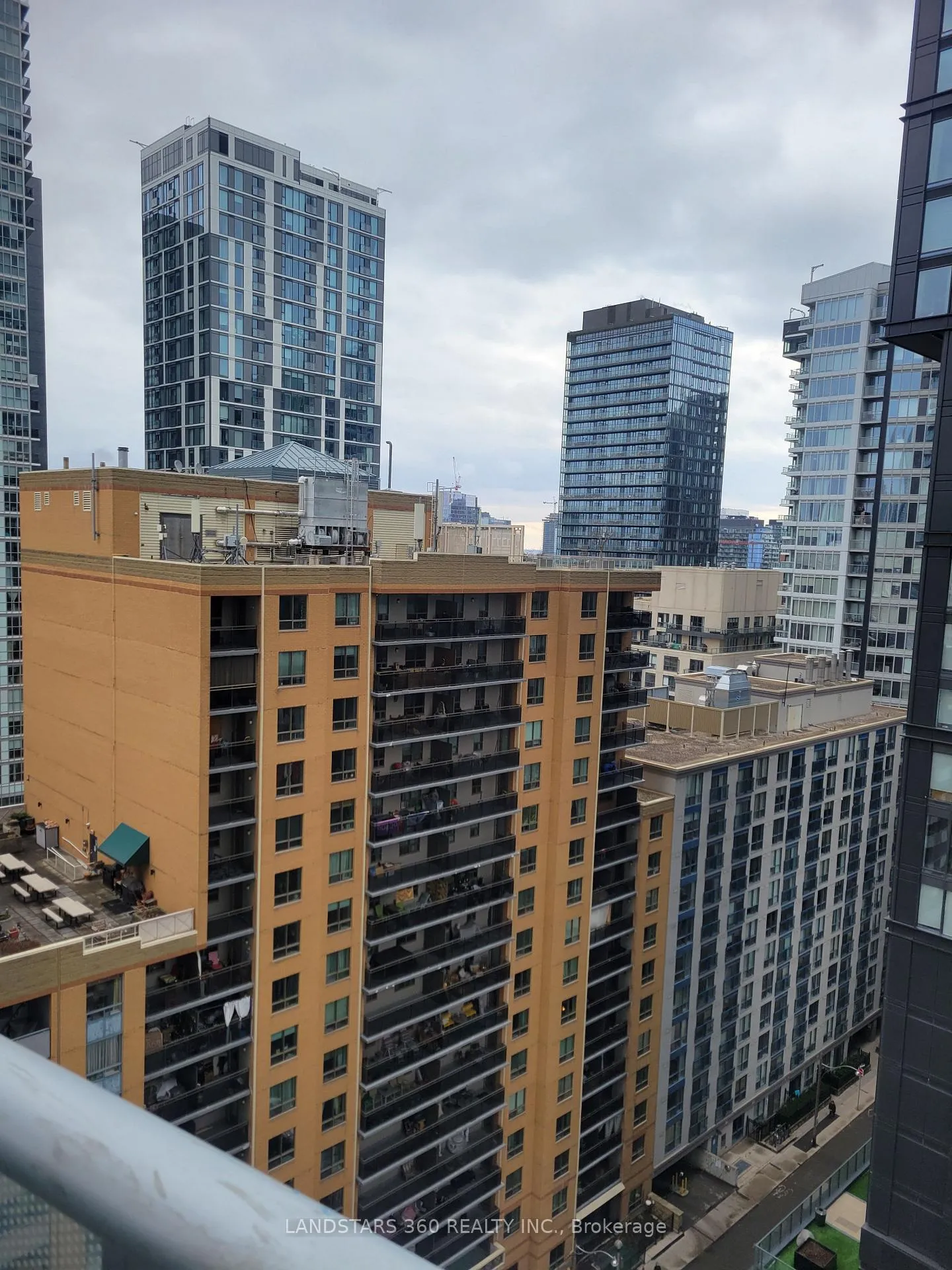 Photo 16 of Unit 1609, 100 Dalhousie Street, Toronto, Church-Yonge Corridor — HOMEH
