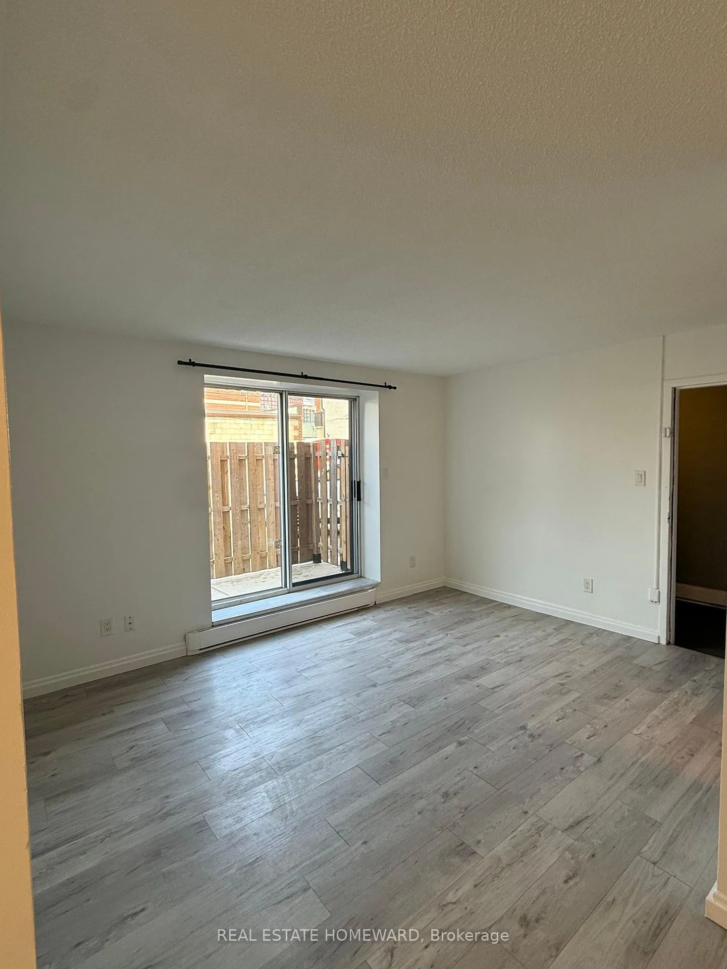 Photo 2 of Unit 105, 158 Main Street, Toronto, East End-Danforth — HOMEH