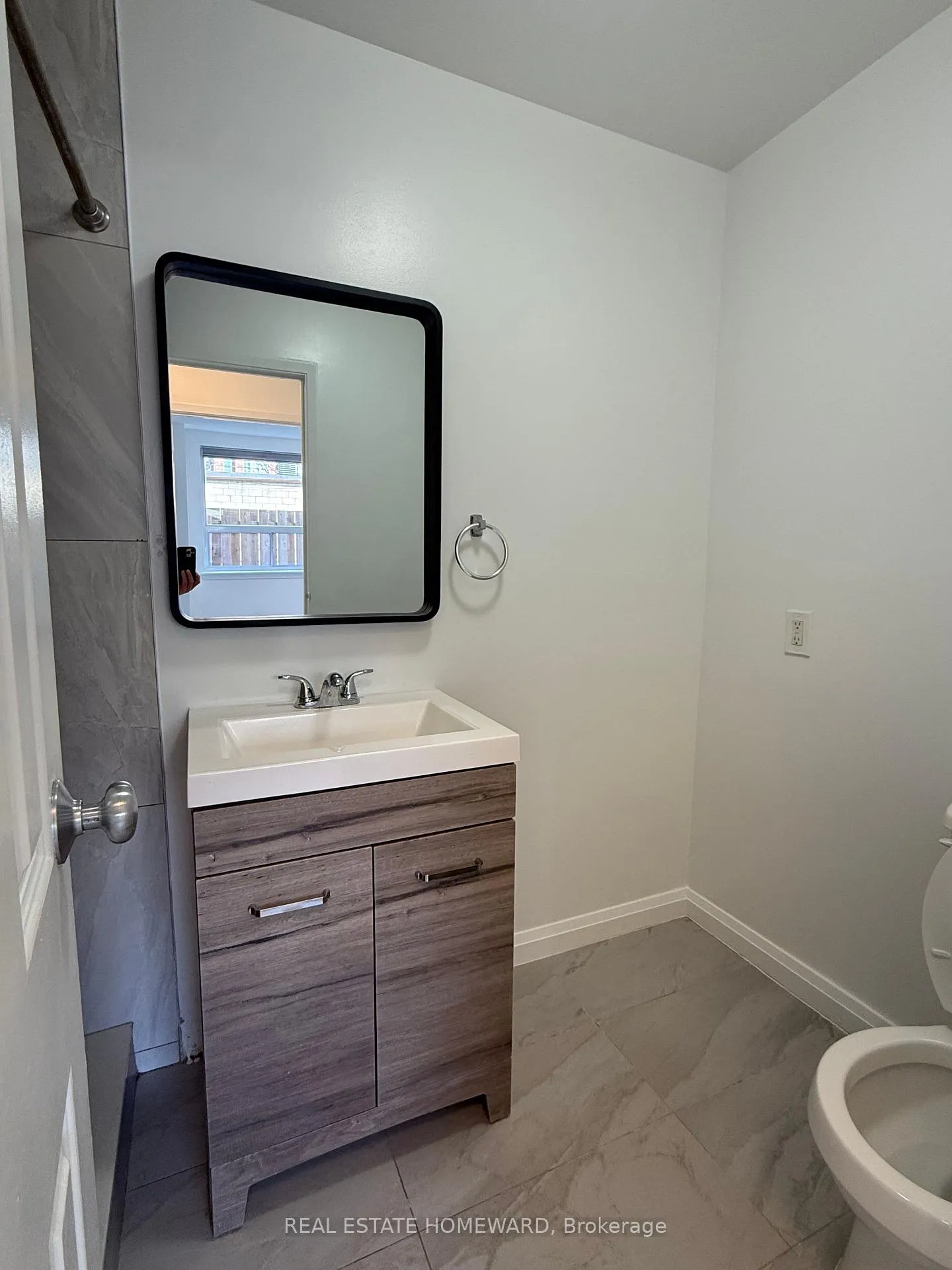 Photo 14 of Unit 105, 158 Main Street, Toronto, East End-Danforth — HOMEH