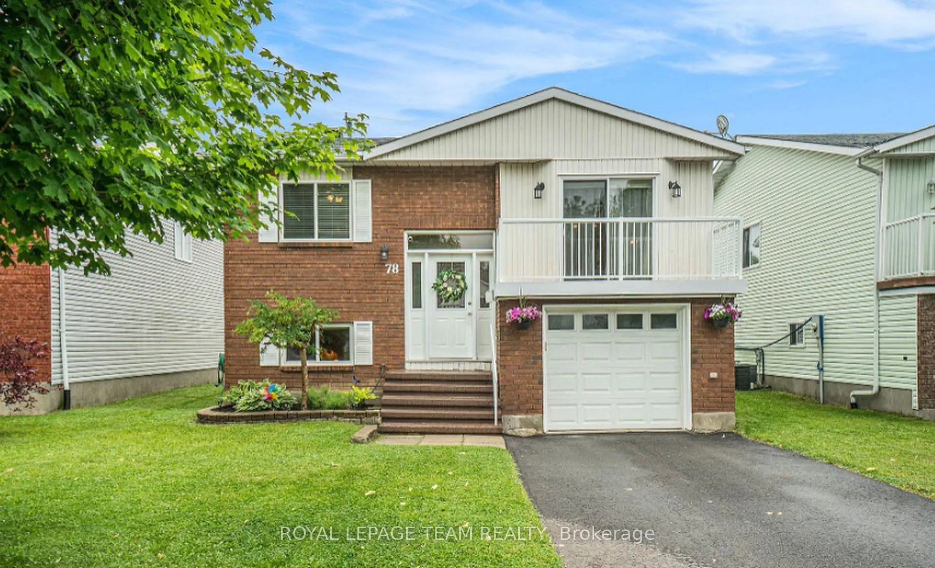 Photo 2 of 78 Merrick Street, Smiths Falls — HOMEH
