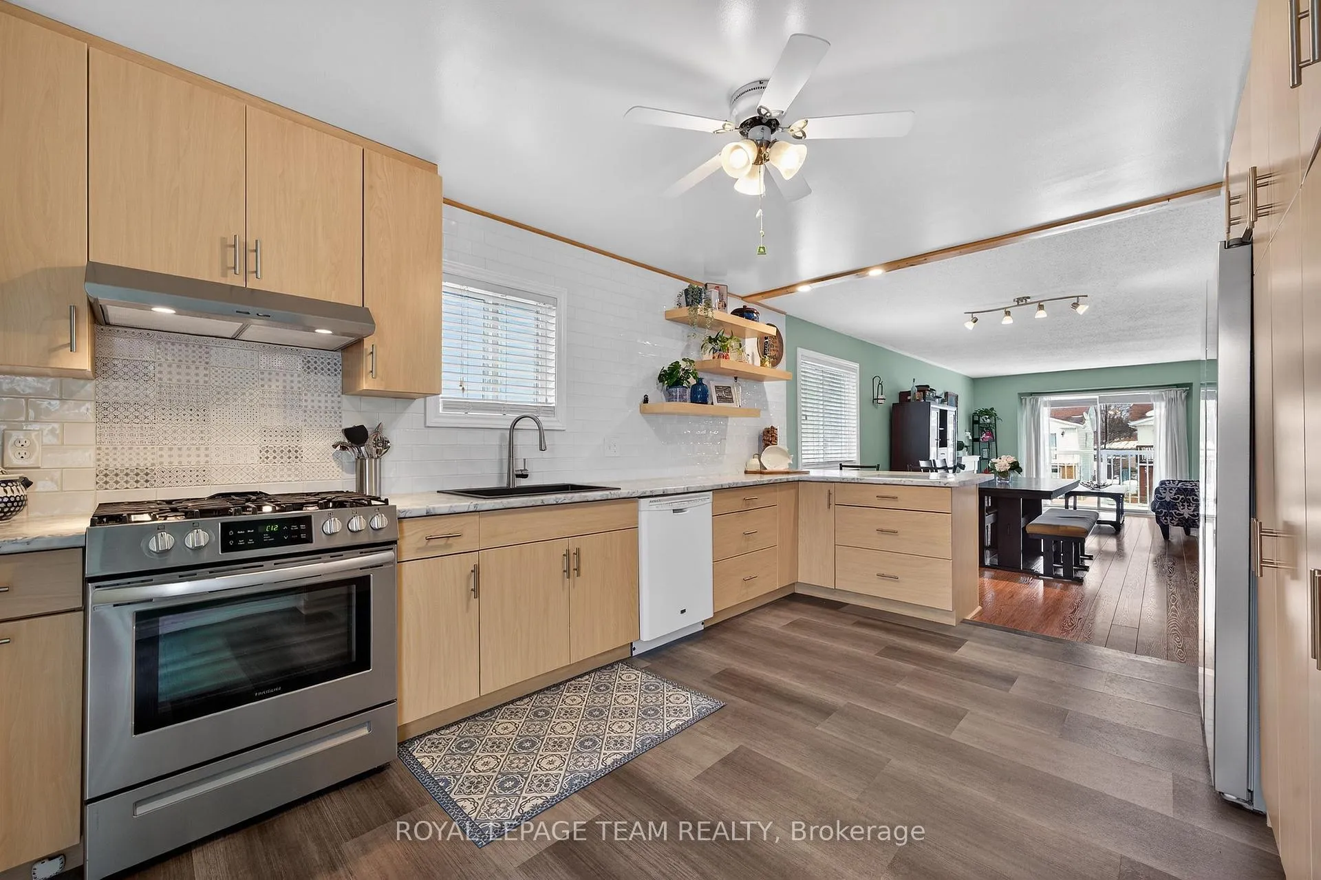 Photo 13 of 78 Merrick Street, Smiths Falls — HOMEH