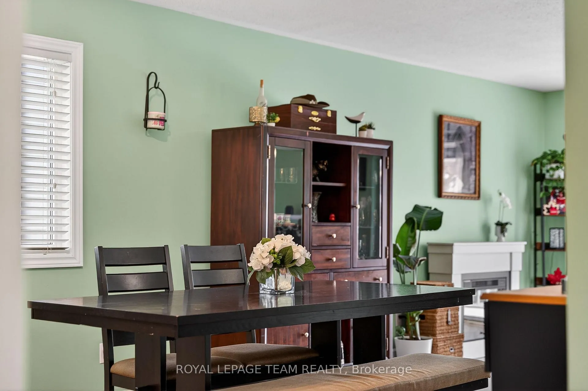 Photo 26 of 78 Merrick Street, Smiths Falls — HOMEH