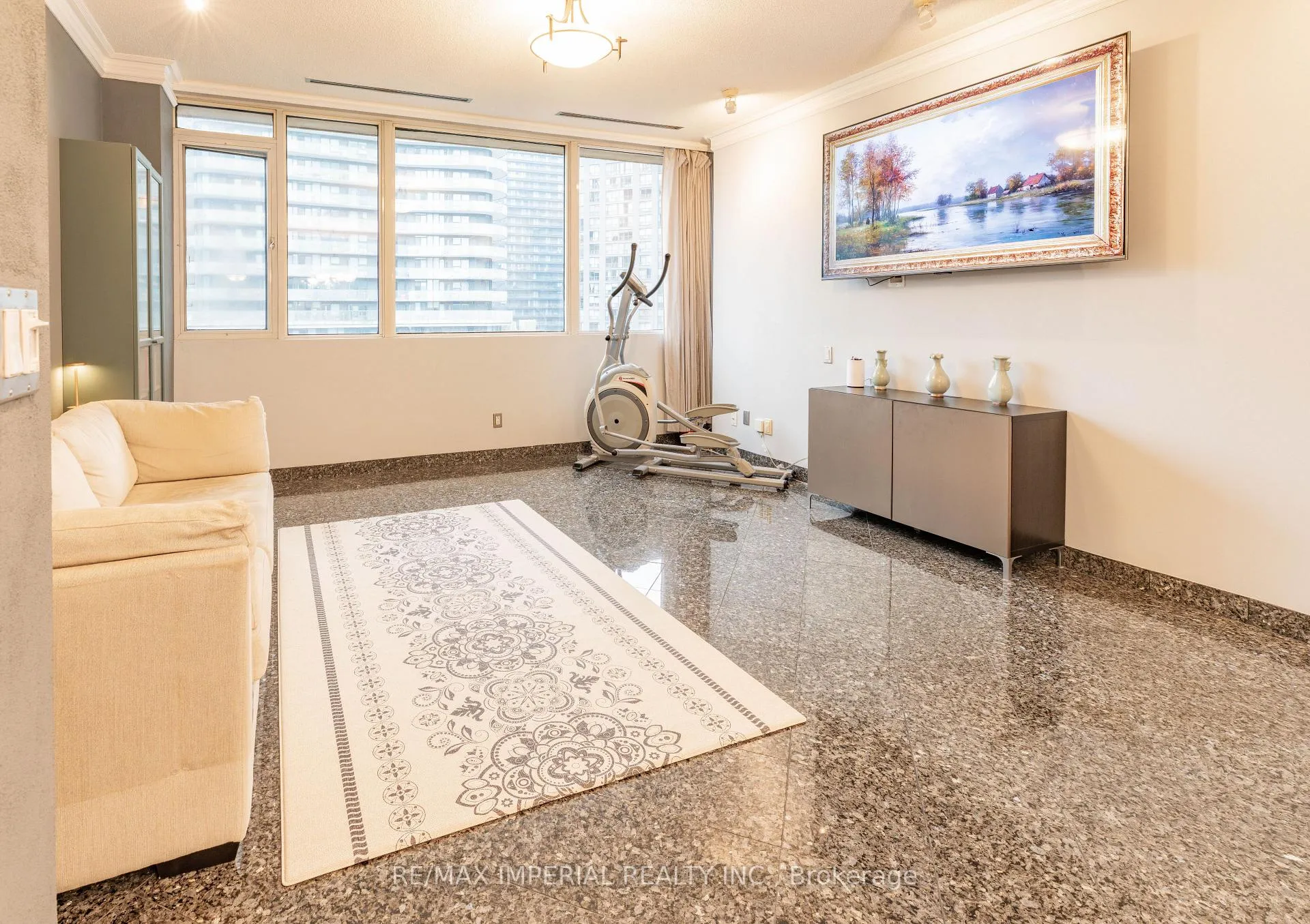Photo 6 of Unit 913, 555 Yonge Street, Toronto, Church-Yonge Corridor — HOMEH