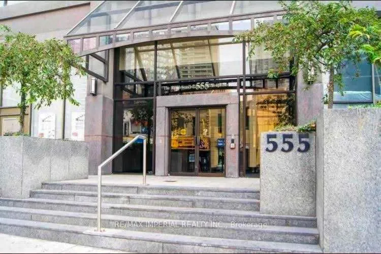 Photo 19 of Unit 913, 555 Yonge Street, Toronto, Church-Yonge Corridor — HOMEH