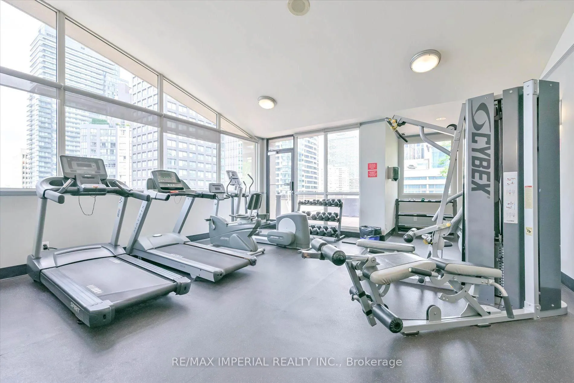 Photo 25 of Unit 913, 555 Yonge Street, Toronto, Church-Yonge Corridor — HOMEH