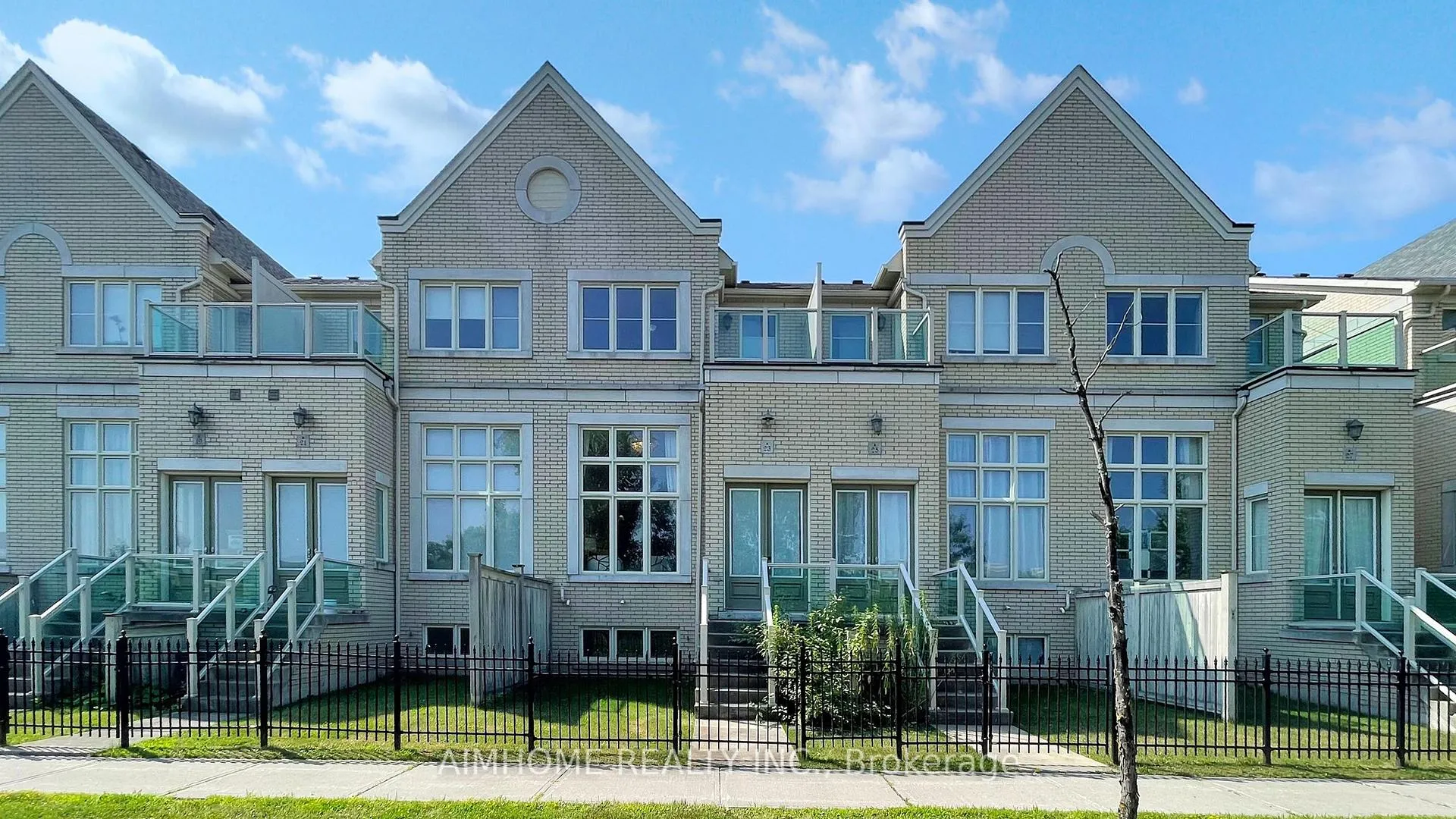 Photo 31 of 23 Victor Herbert Way, Markham, Cathedraltown — HOMEH