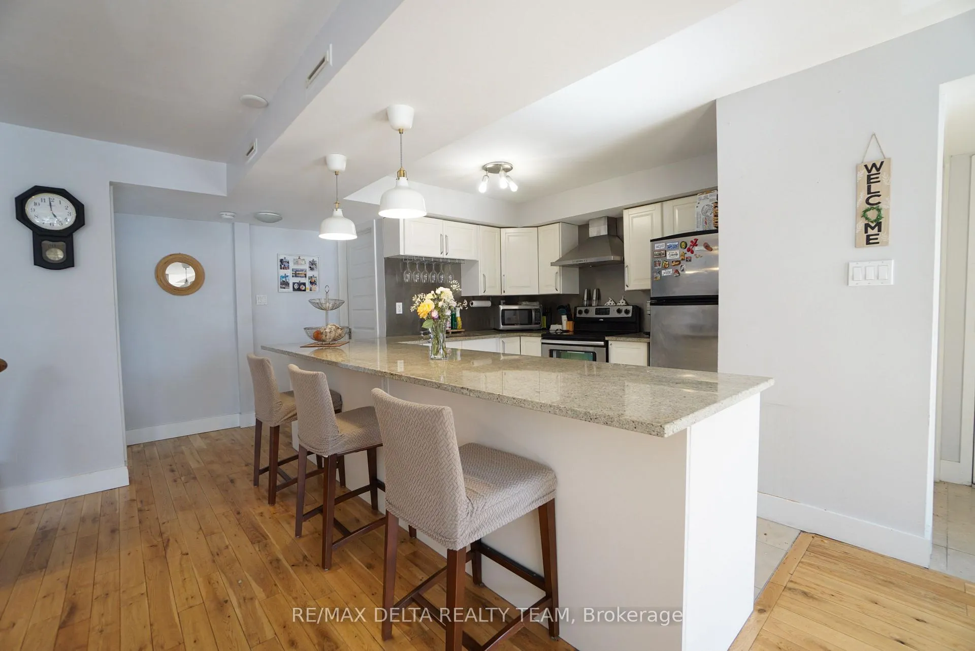 Photo 7 of Unit 2, 271 Mcleod Street, Ottawa, Ottawa Centre — HOMEH