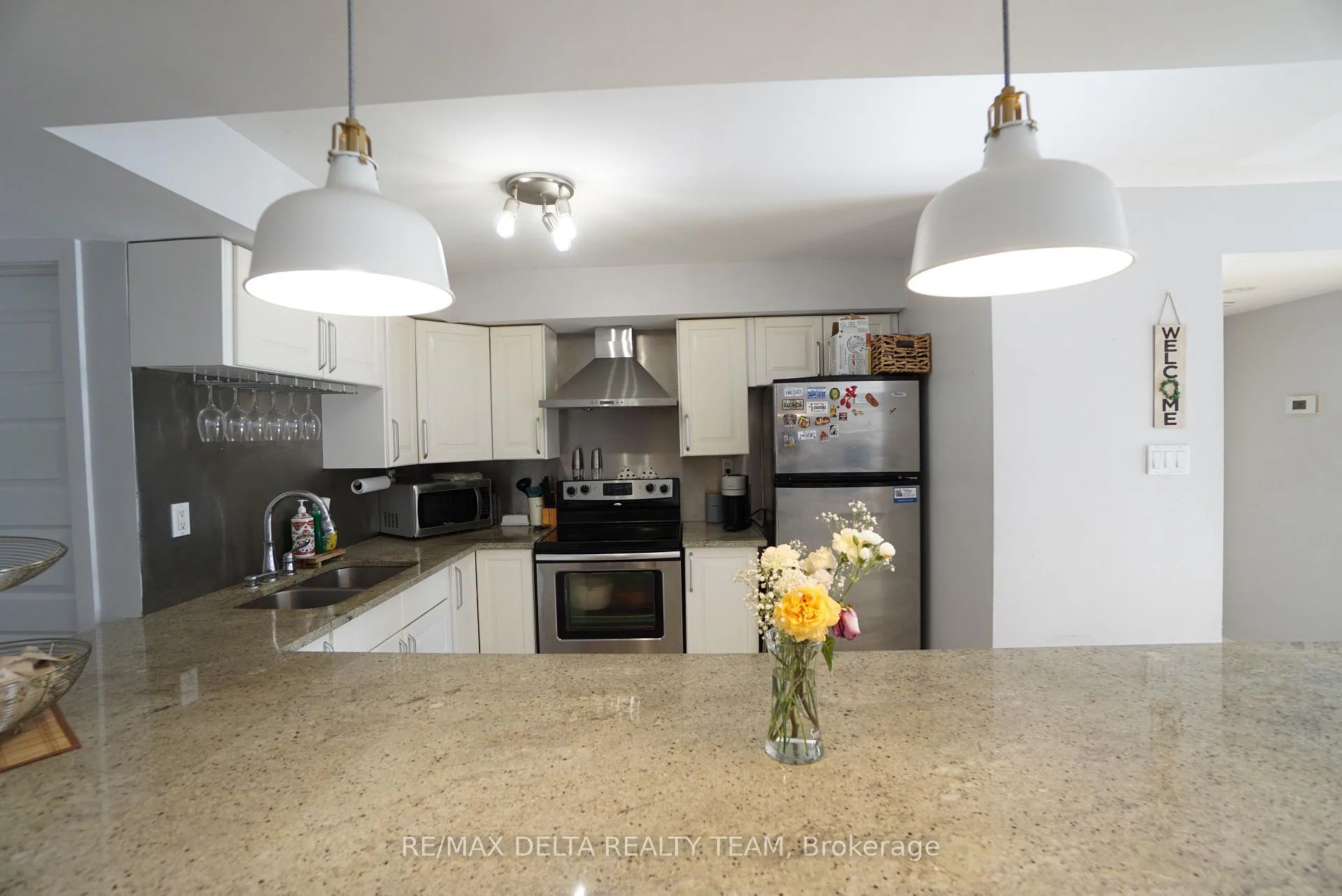 Photo 9 of Unit 2, 271 Mcleod Street, Ottawa, Ottawa Centre — HOMEH