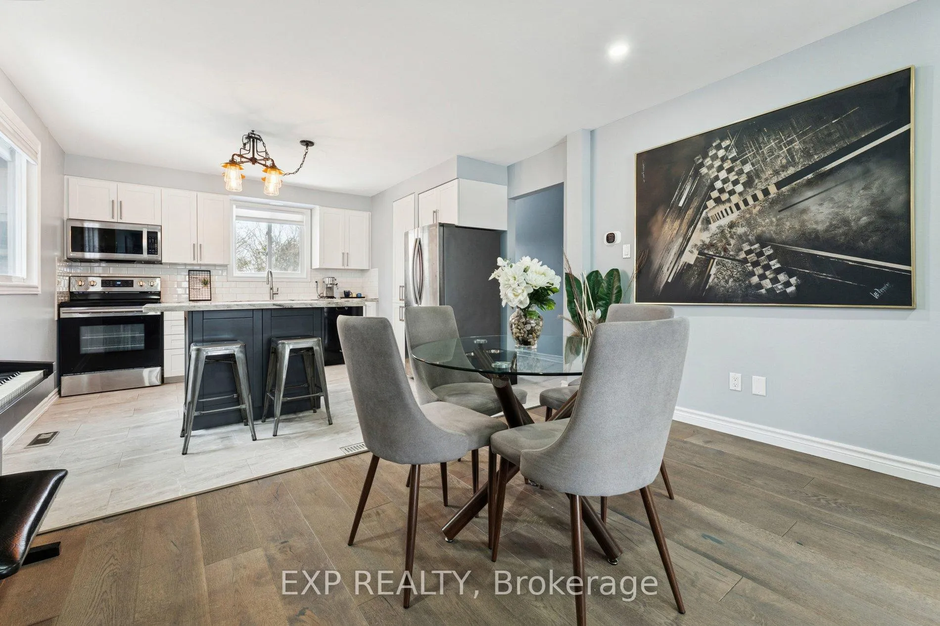 Photo 14 of 243 Coventry Court, Oshawa, Eastdale — HOMEH