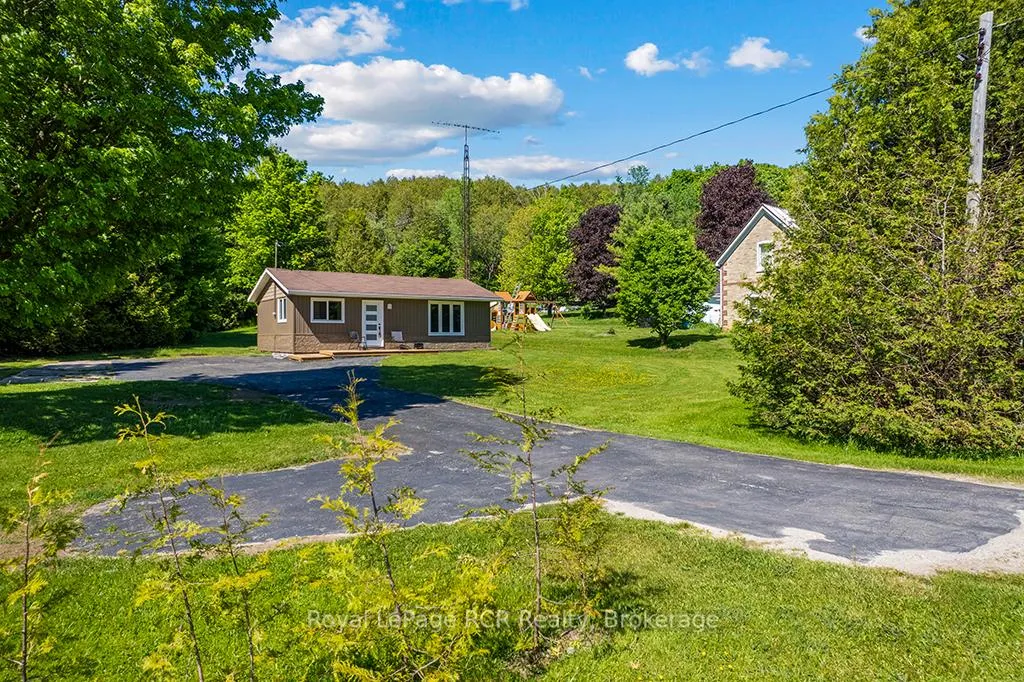 Photo 8 of 405009 Grey 4 Road, Grey Highlands — HOMEH