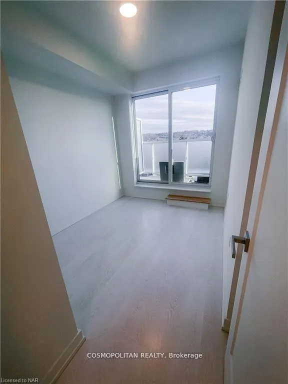 Photo 10 of Unit 607, 415 Main Street W, Hamilton, Kirkendall — HOMEH