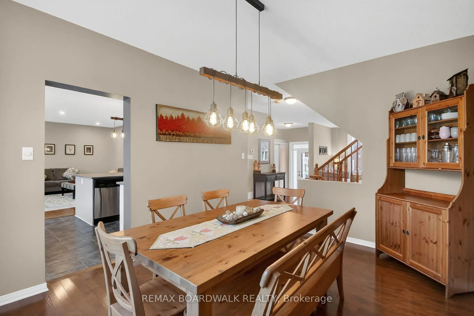 Photo 8 of 309 Chestermere Crescent, Ottawa, Barrhaven - Strandherd — HOMEH