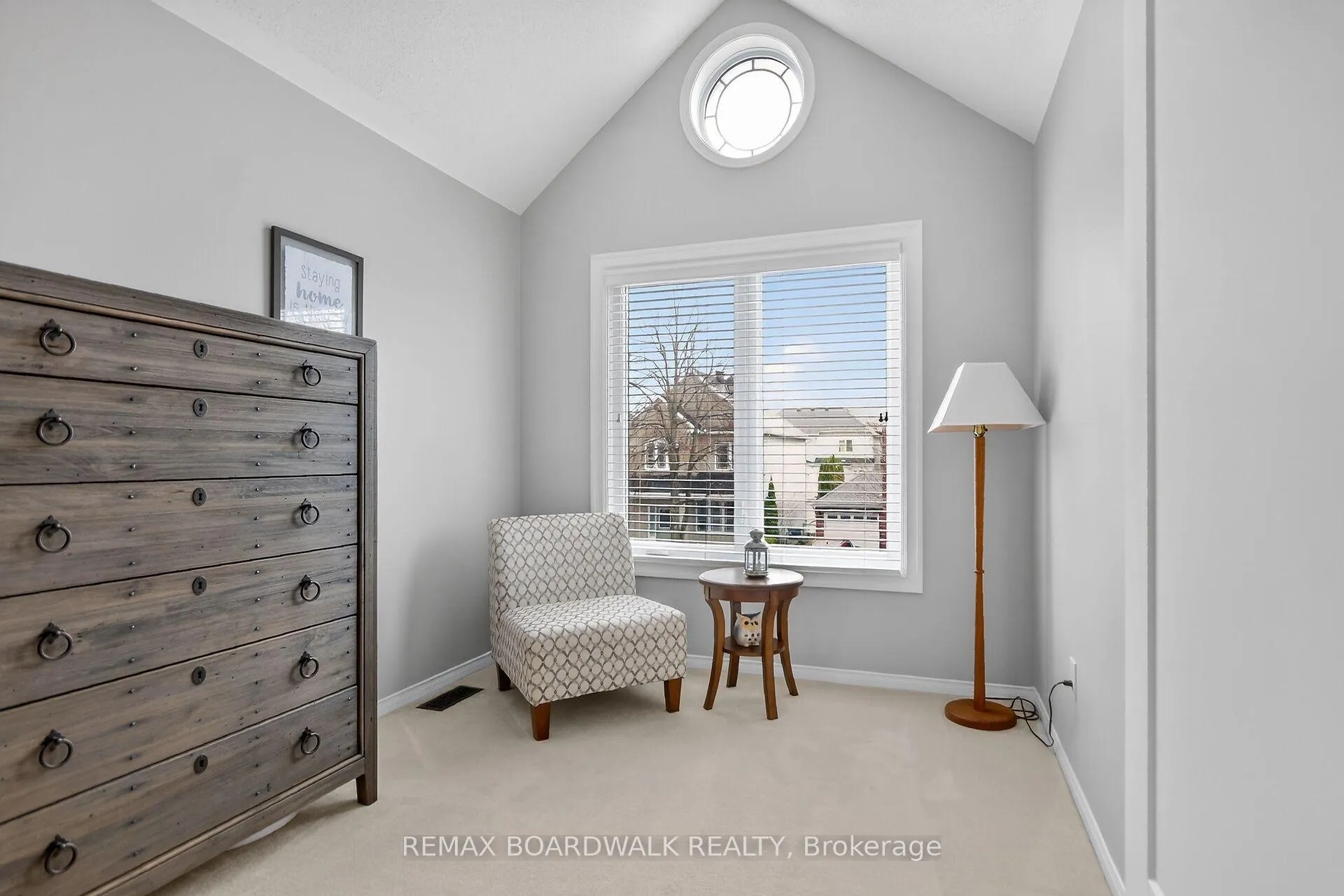 Photo 18 of 309 Chestermere Crescent, Ottawa, Barrhaven - Strandherd — HOMEH