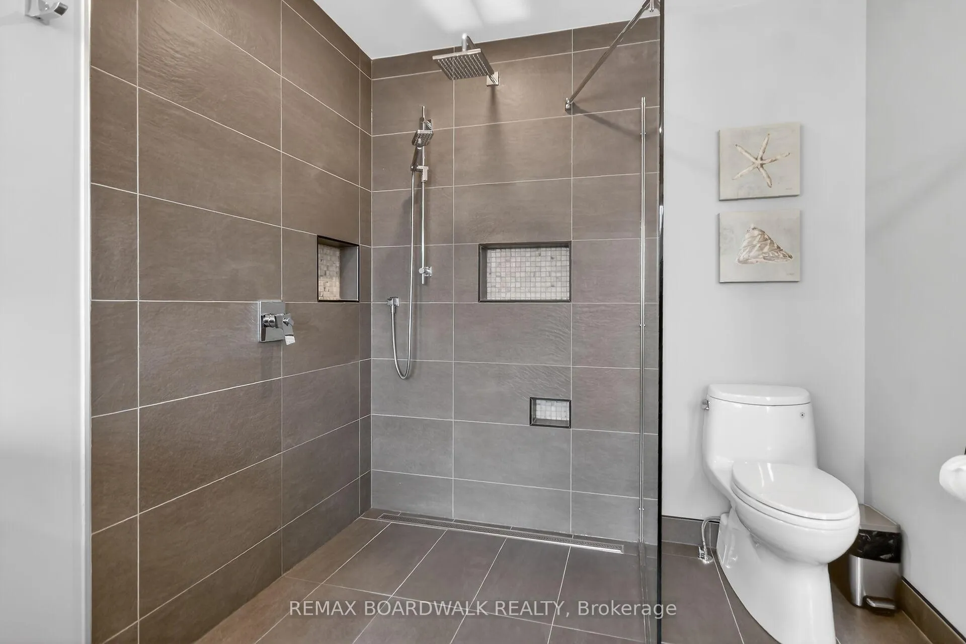 Photo 22 of 309 Chestermere Crescent, Ottawa, Barrhaven - Strandherd — HOMEH
