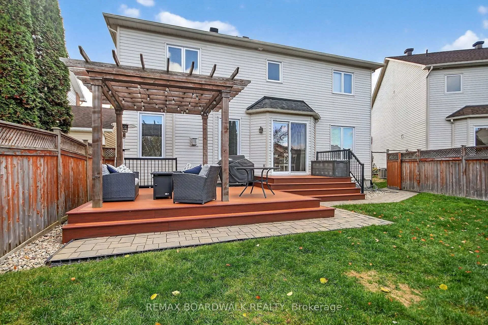 Photo 32 of 309 Chestermere Crescent, Ottawa, Barrhaven - Strandherd — HOMEH