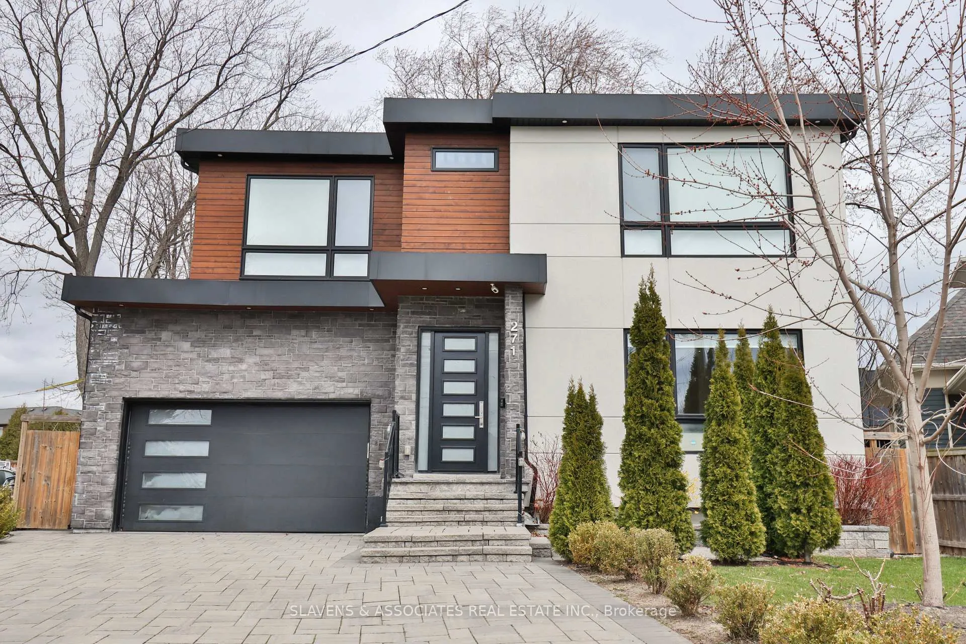 Photo 1 of 271 Jennings Crescent, Oakville, Bronte — HOMEH