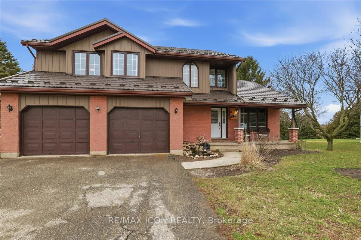 Photo 1 of 6 Bannister Street, Brant, Oakland — HOMEH