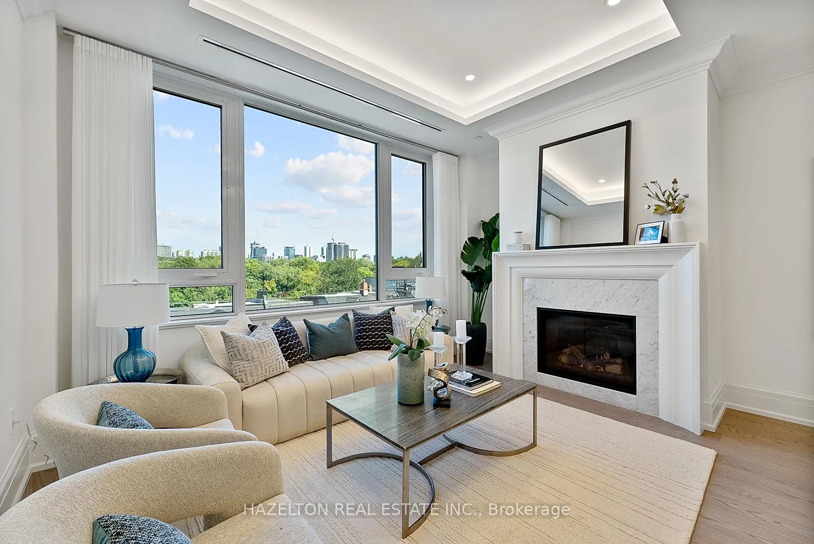 Photo 1 of Unit 404, 128 Hazelton Avenue, Toronto, The Annex — HOMEH