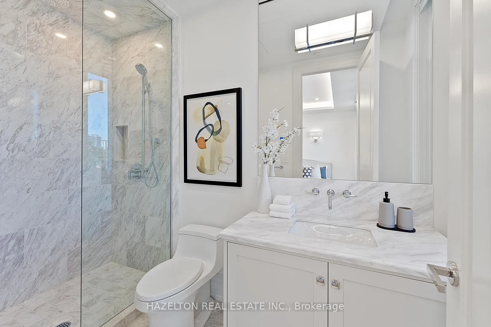 Photo 12 of Unit 404, 128 Hazelton Avenue, Toronto, The Annex — HOMEH