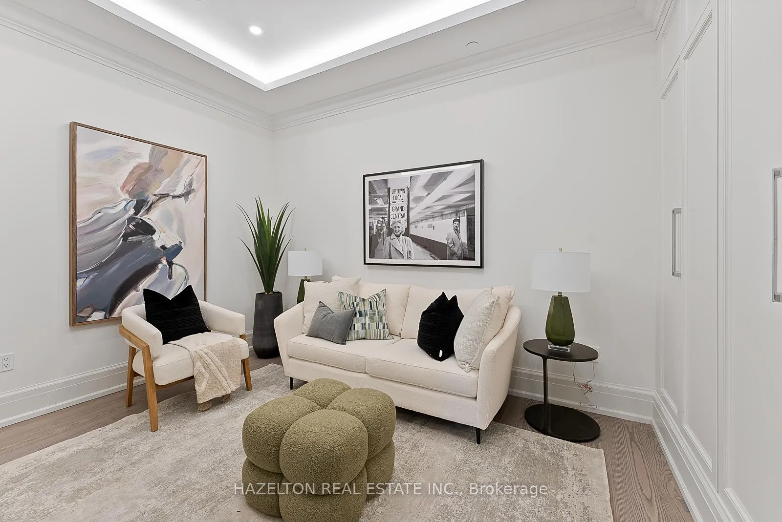 Photo 19 of Unit 404, 128 Hazelton Avenue, Toronto, The Annex — HOMEH
