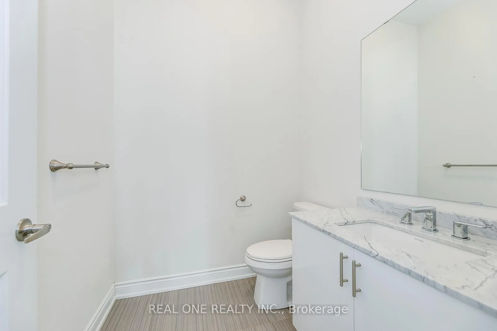 Photo 22 of 69 Threshing Mill Boulevard, Oakville, Glenorchy — HOMEH