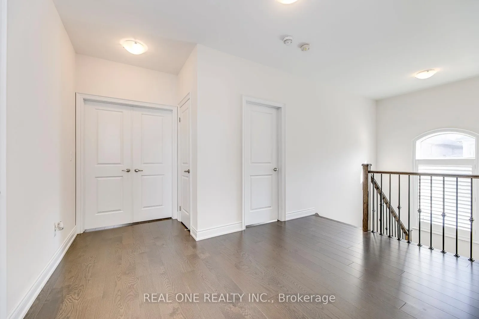 Photo 25 of 69 Threshing Mill Boulevard, Oakville, Glenorchy — HOMEH
