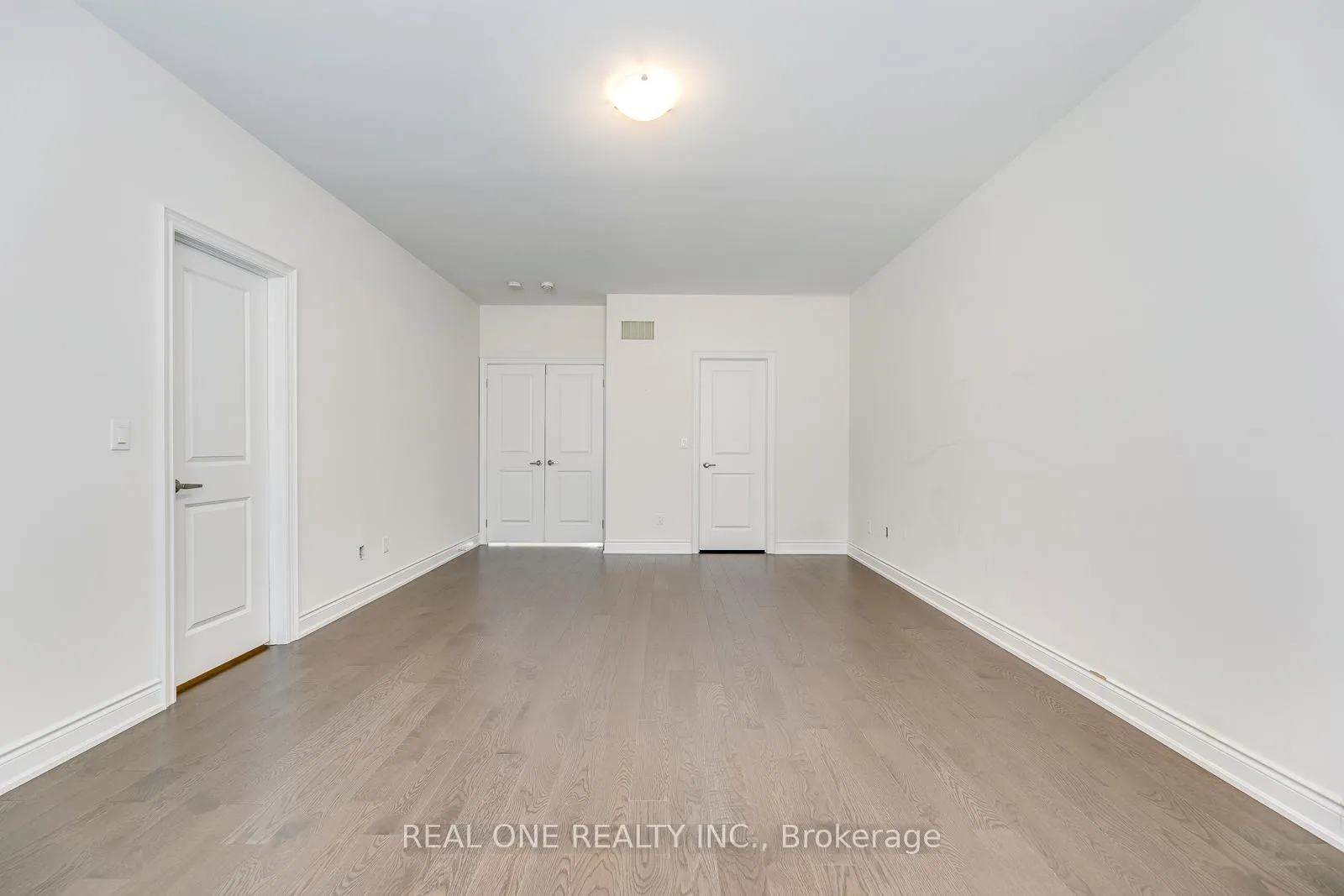 Photo 27 of 69 Threshing Mill Boulevard, Oakville, Glenorchy — HOMEH