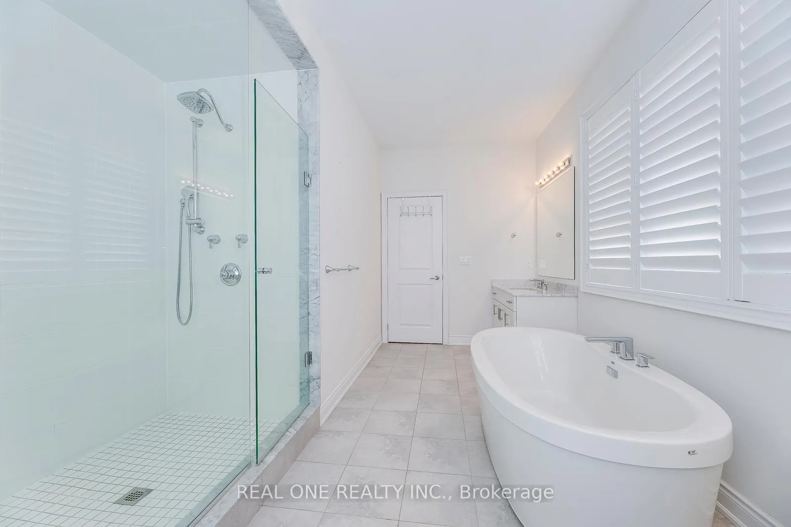 Photo 30 of 69 Threshing Mill Boulevard, Oakville, Glenorchy — HOMEH