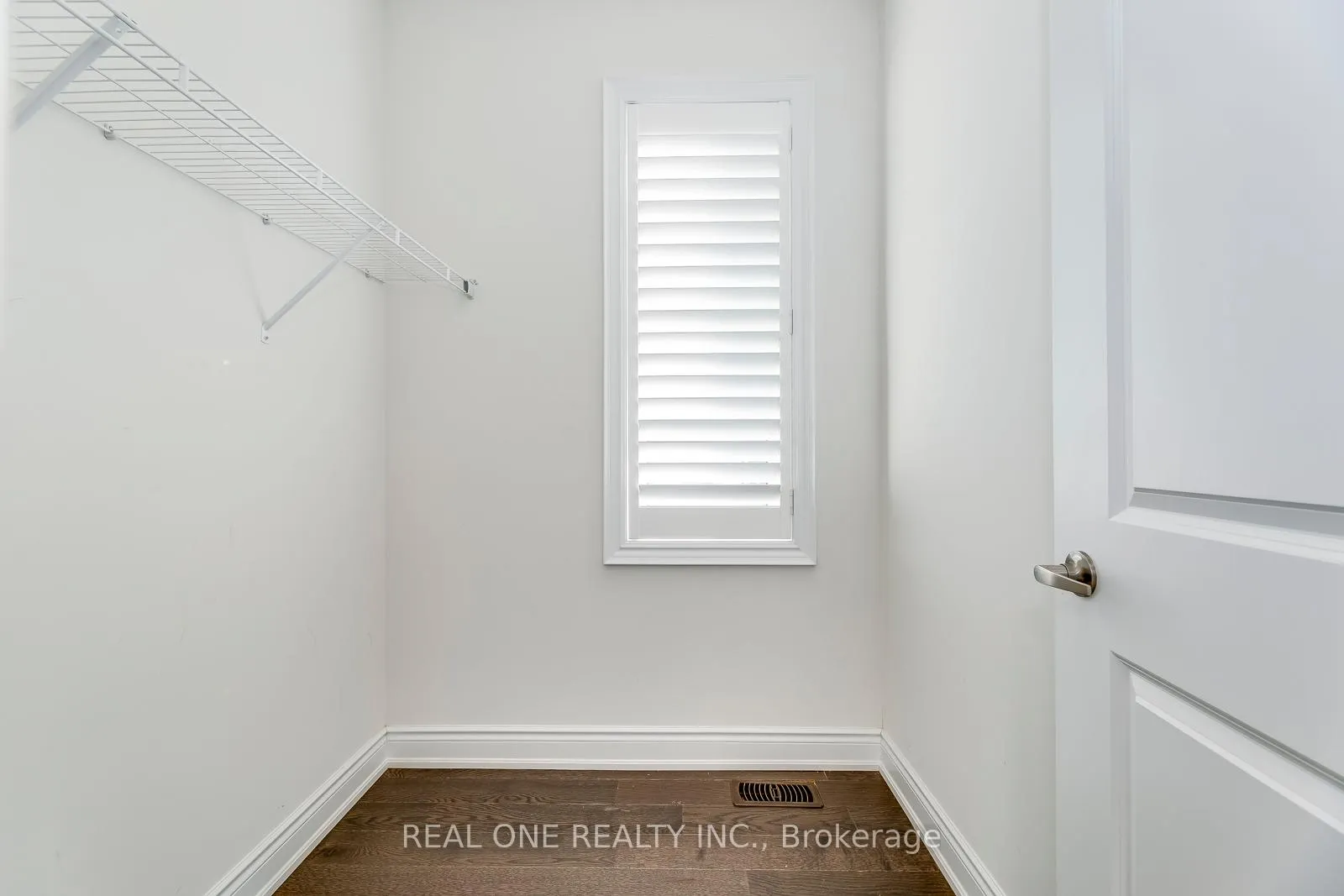 Photo 35 of 69 Threshing Mill Boulevard, Oakville, Glenorchy — HOMEH