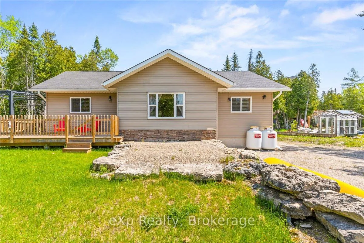 Photo 2 of 19 Murray Avenue, Northern Bruce Peninsula — HOMEH