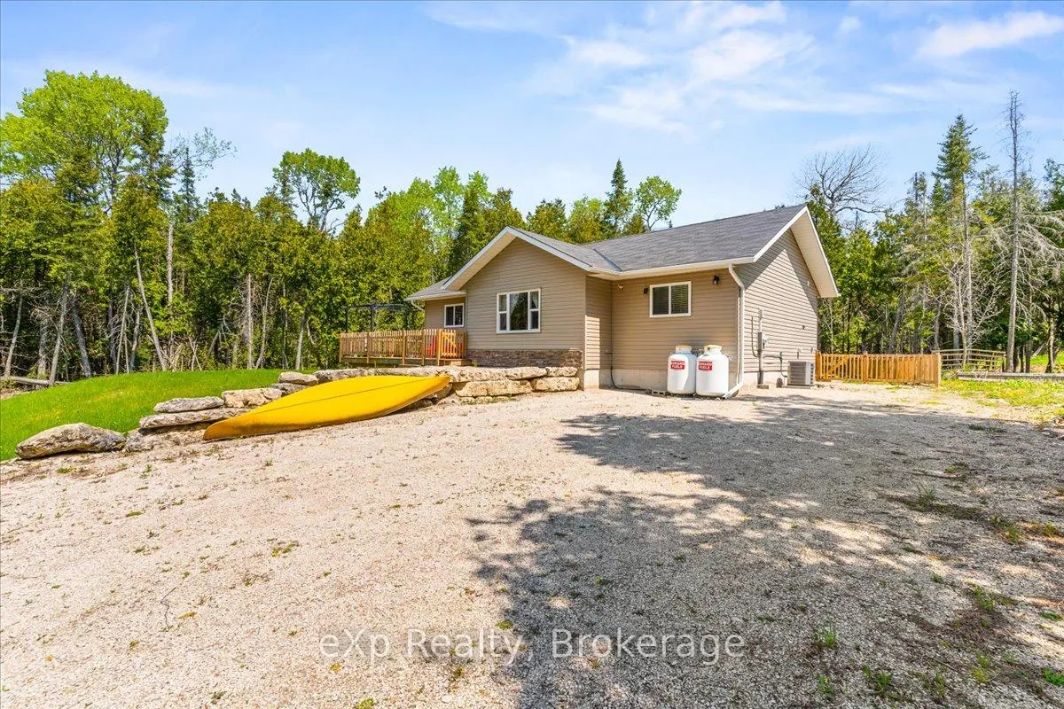 Photo 3 of 19 Murray Avenue, Northern Bruce Peninsula — HOMEH