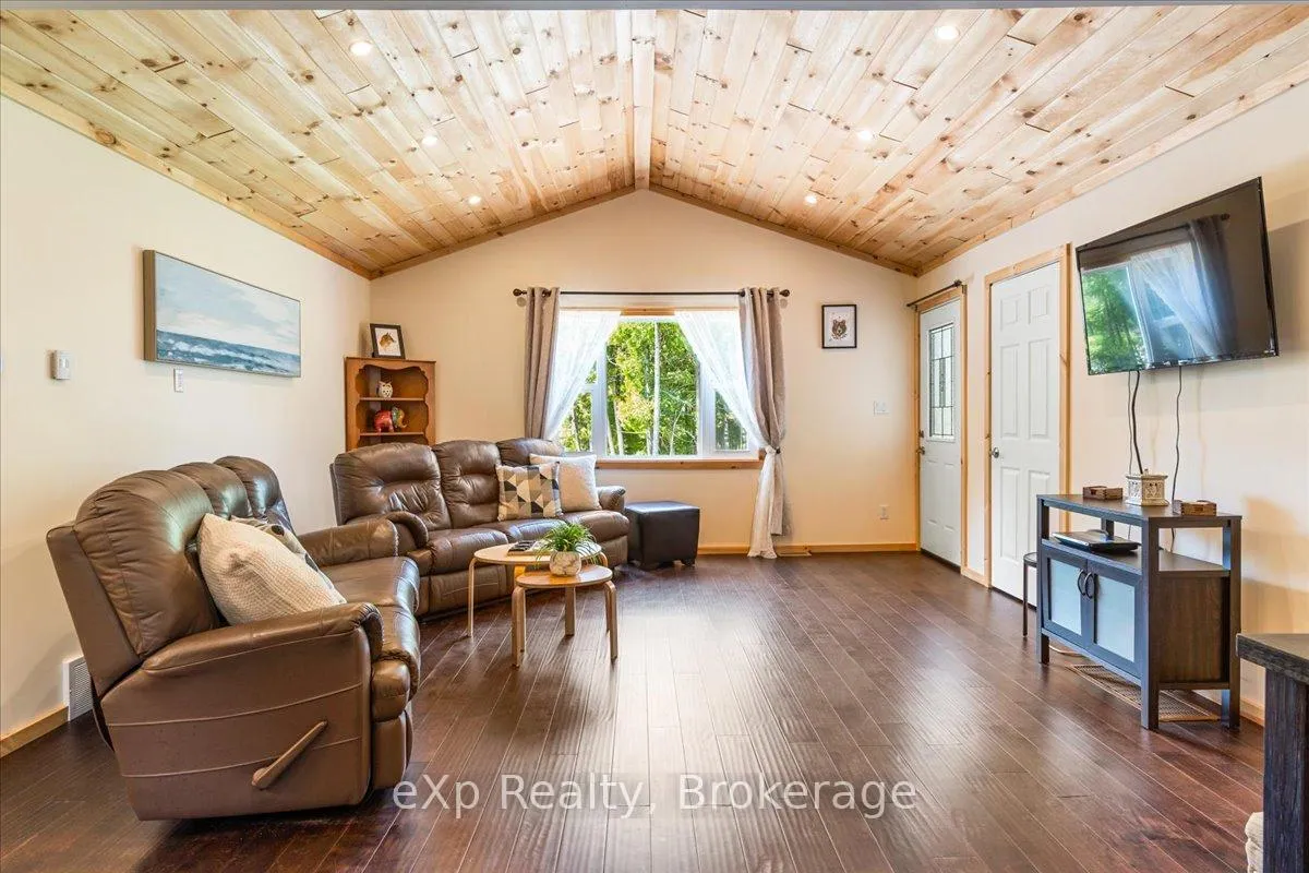 Photo 17 of 19 Murray Avenue, Northern Bruce Peninsula — HOMEH