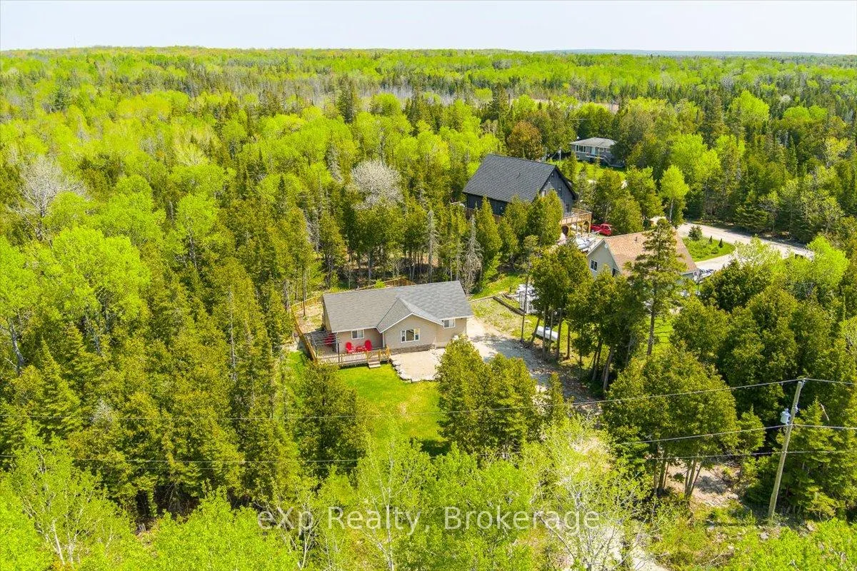 Photo 36 of 19 Murray Avenue, Northern Bruce Peninsula — HOMEH