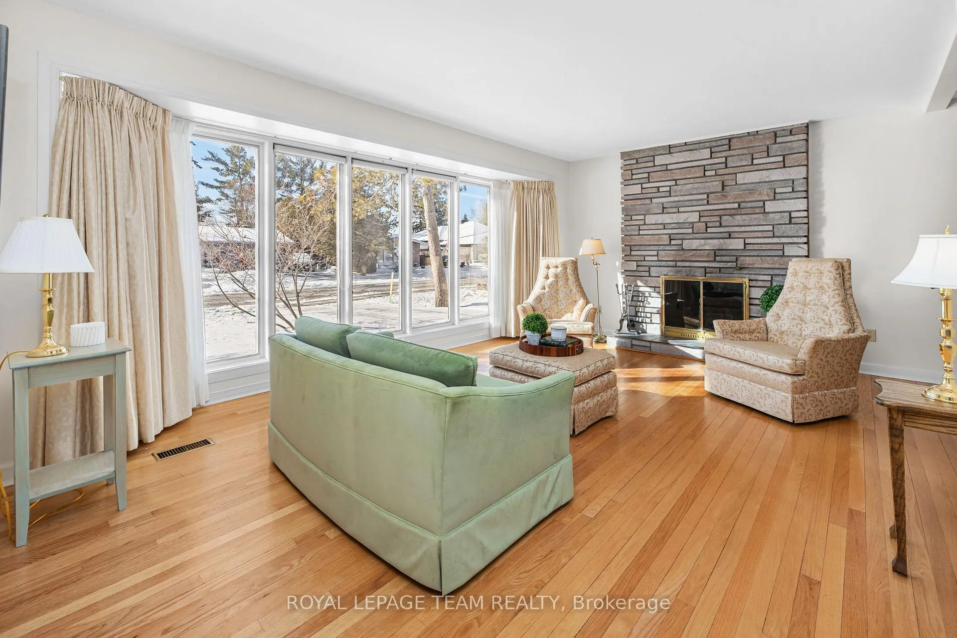 Photo 7 of 7 Kimberley Road, Ottawa, Lynwood Village — HOMEH