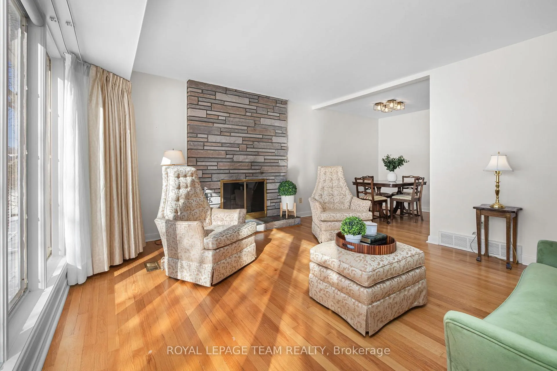 Photo 8 of 7 Kimberley Road, Ottawa, Lynwood Village — HOMEH