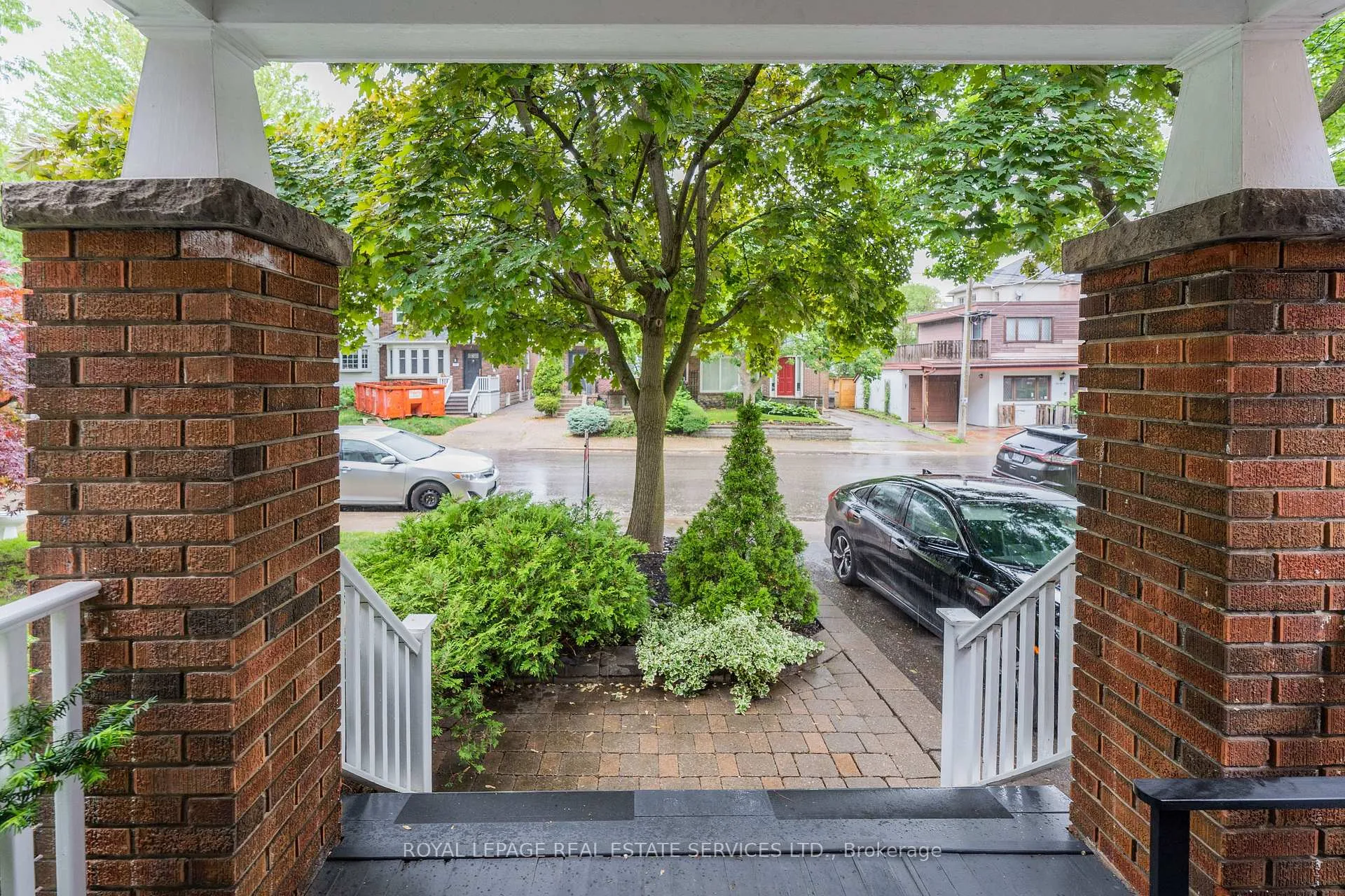 Photo 4 of 341 Old Orchard Grove, Toronto, Lawrence Park North — HOMEH