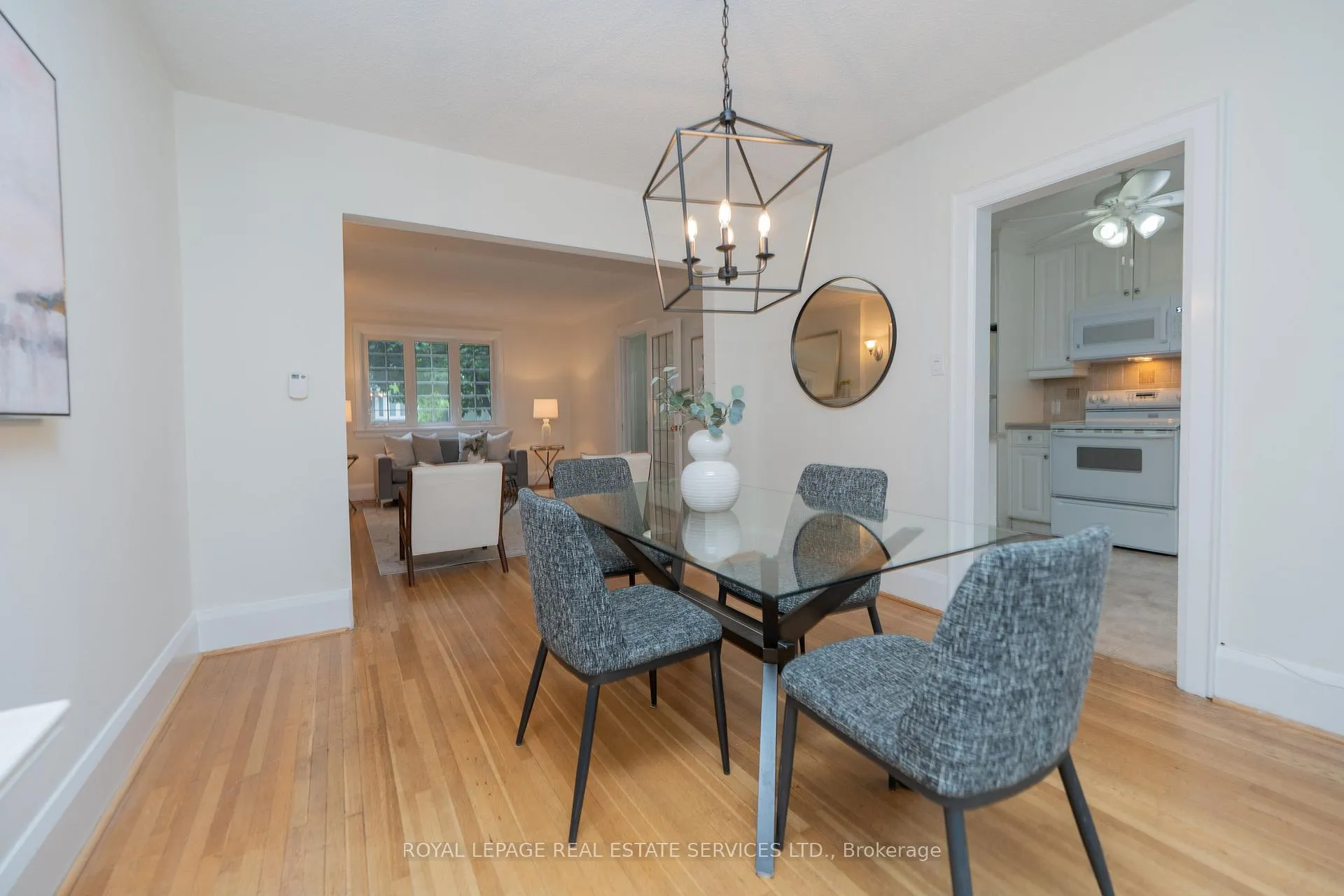Photo 14 of 341 Old Orchard Grove, Toronto, Lawrence Park North — HOMEH